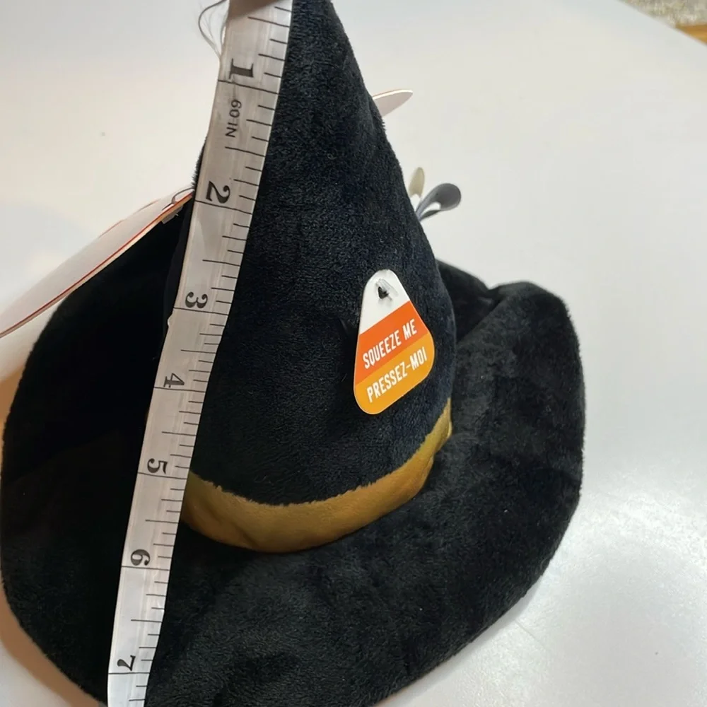 Spooky creatures Halloween witches hat dog toy New